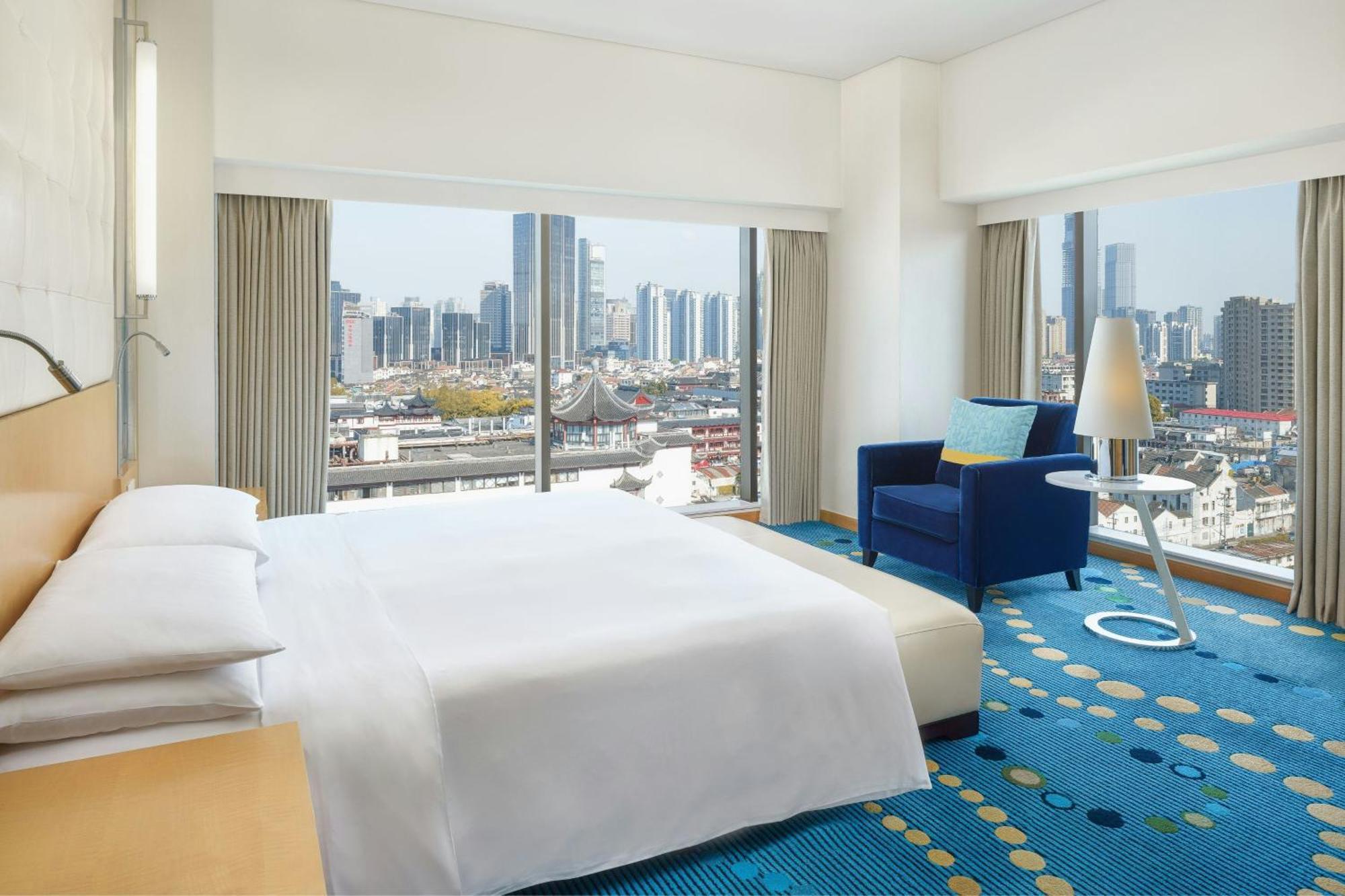 Renaissance Yu Garden 5*